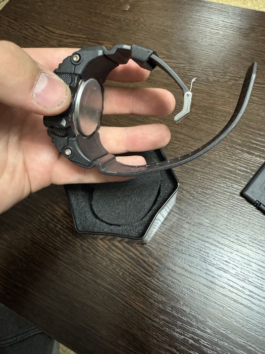 Часы Casio G-shock