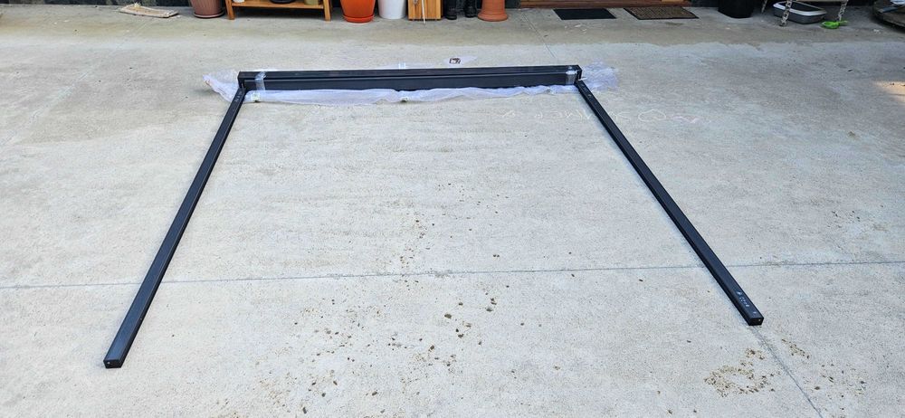 Два броя външни текстилни електрически роло щори 2370 мм X 2505 мм