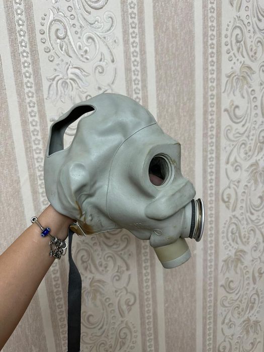 продаются противогазы