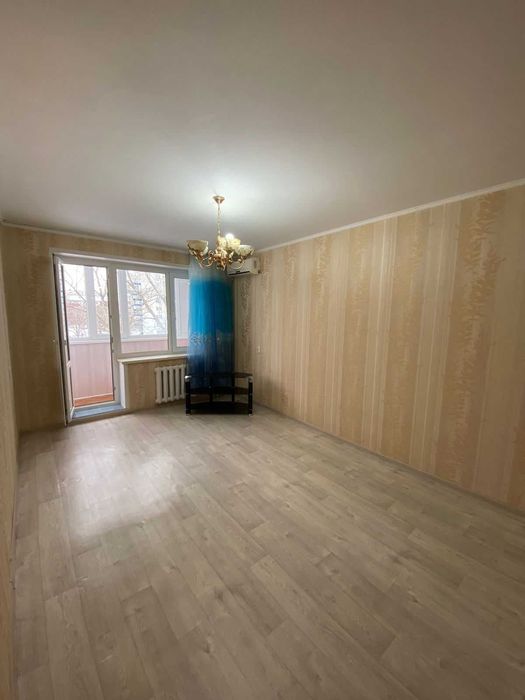 Продается 1 комн кв р-н 6 мкр