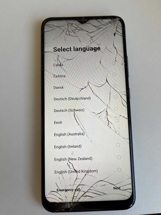 Продавам телефон realme 7i