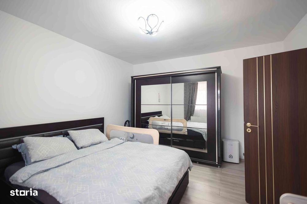 Vând Casă + Salon Beauty Complet Funcțional, Intrare Separată!