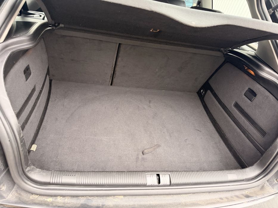 Dezmembrez audi s3 8L 2002 impecabil,fara rugina