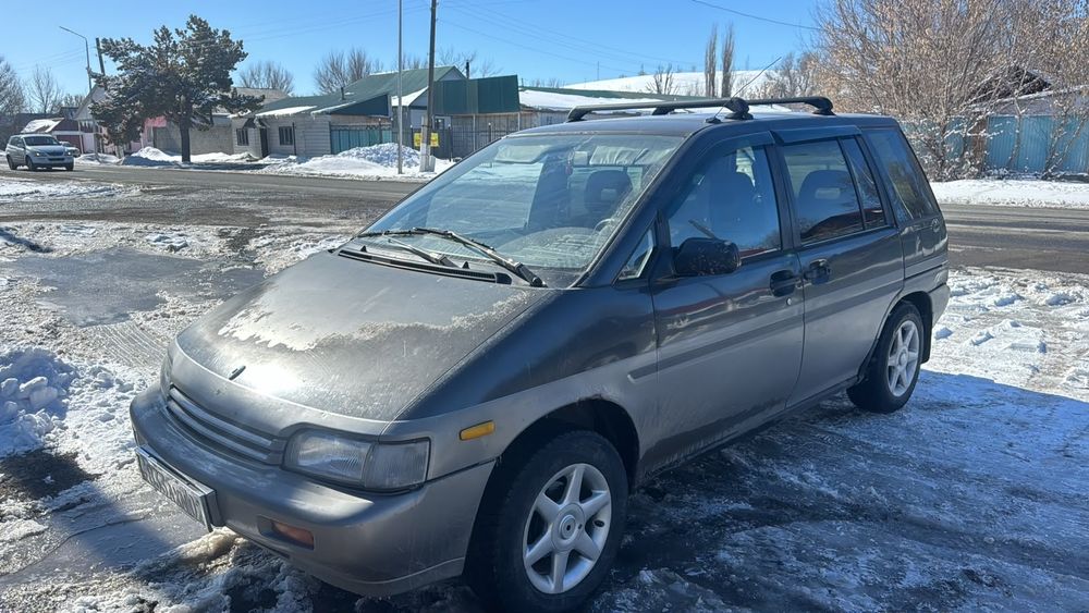 Nissan Prairie ниссан