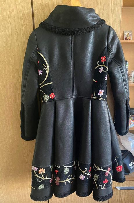 Дамско палто JUNONA