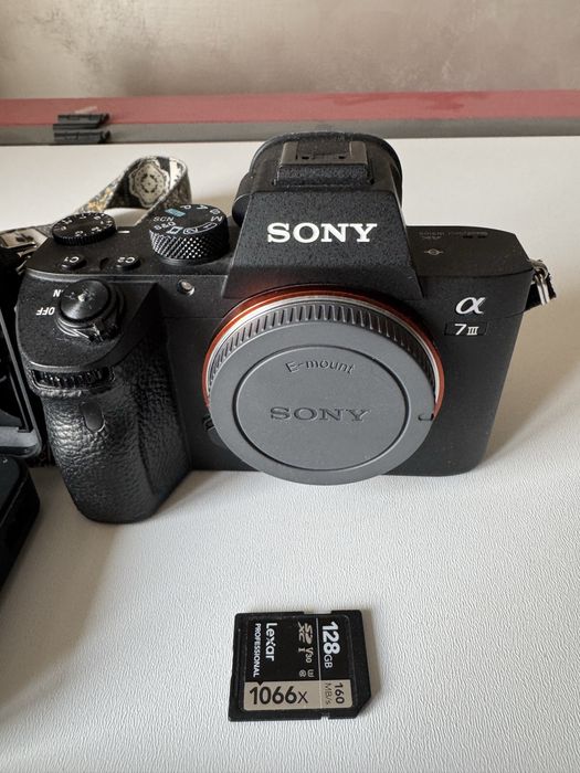 Sony A7lll Body Aparat Mirroless 24 MP Full Frame 4k