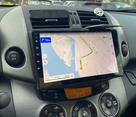 Мултимедия Android навигация за Toyota RAV4