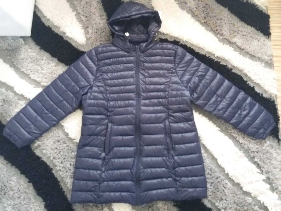 Тъмно синьо яке есен или пролет