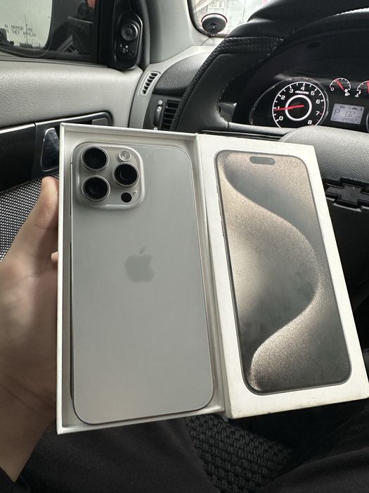 iPhone 15 pro max 256 GB