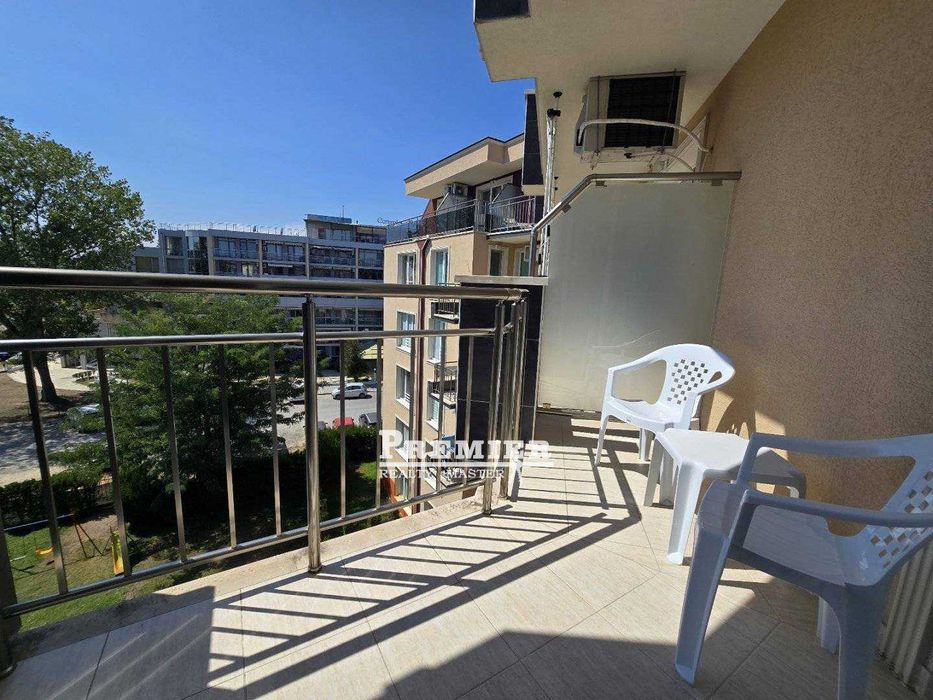 Продава се Двустаен апартамент в к.к. Слънчев бряг - 78 кв.м за 1154 €/кв.м - Снимка #4