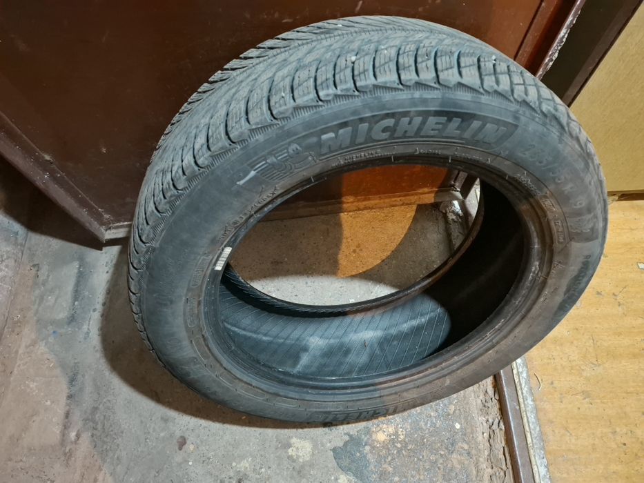 Продавам зимна гума