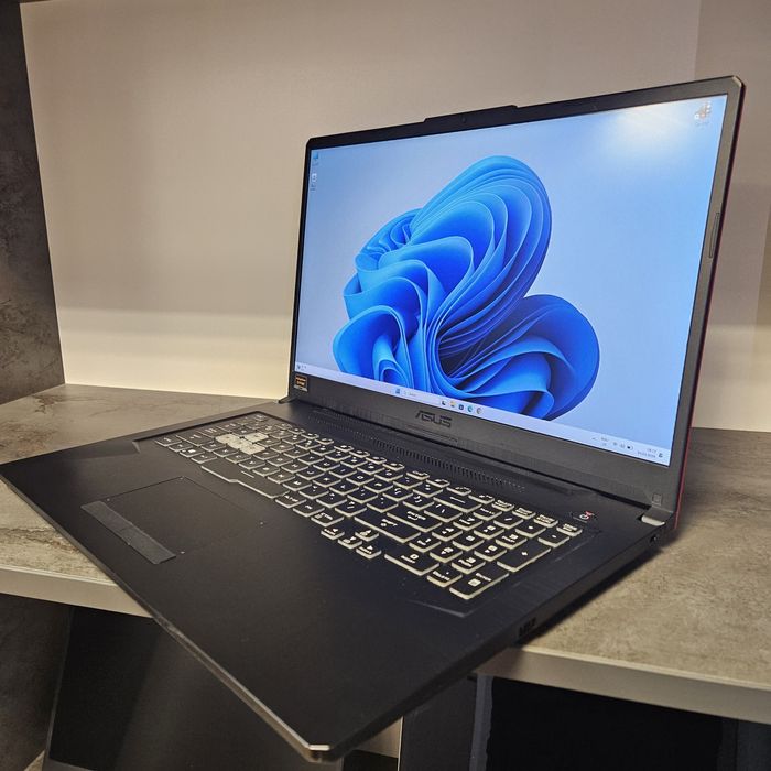 Amanet F28: Asus TUF Gaming F17 17" (N)