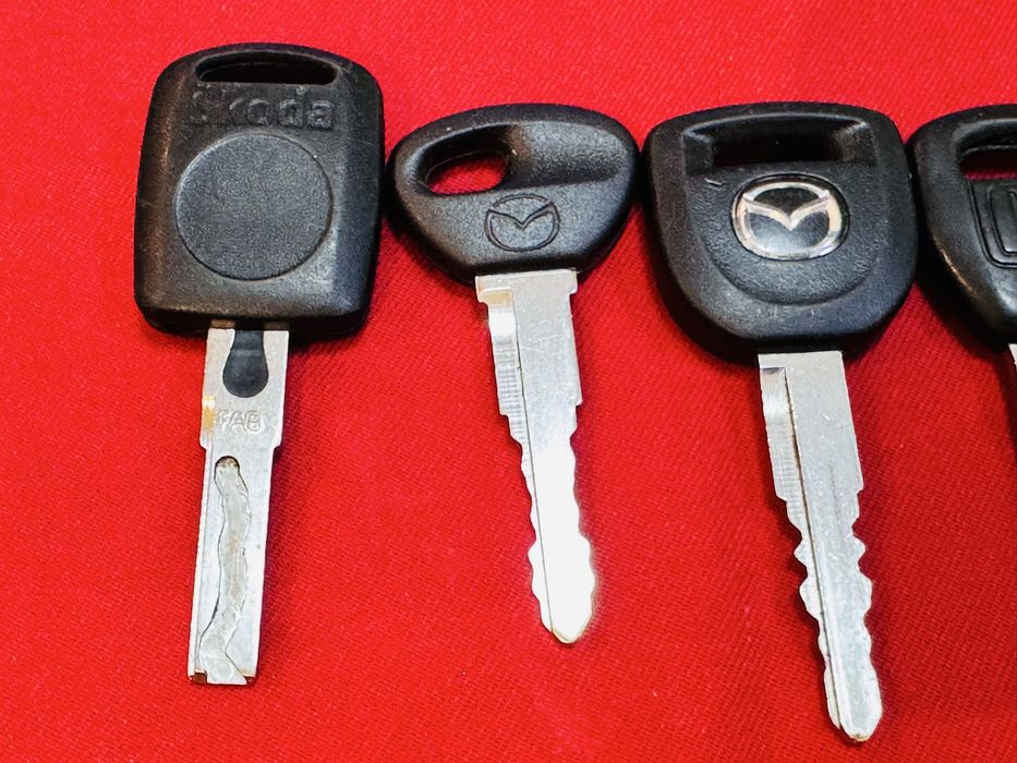 Ключ прав за Skoda Mazda Honda Nissan оригинални