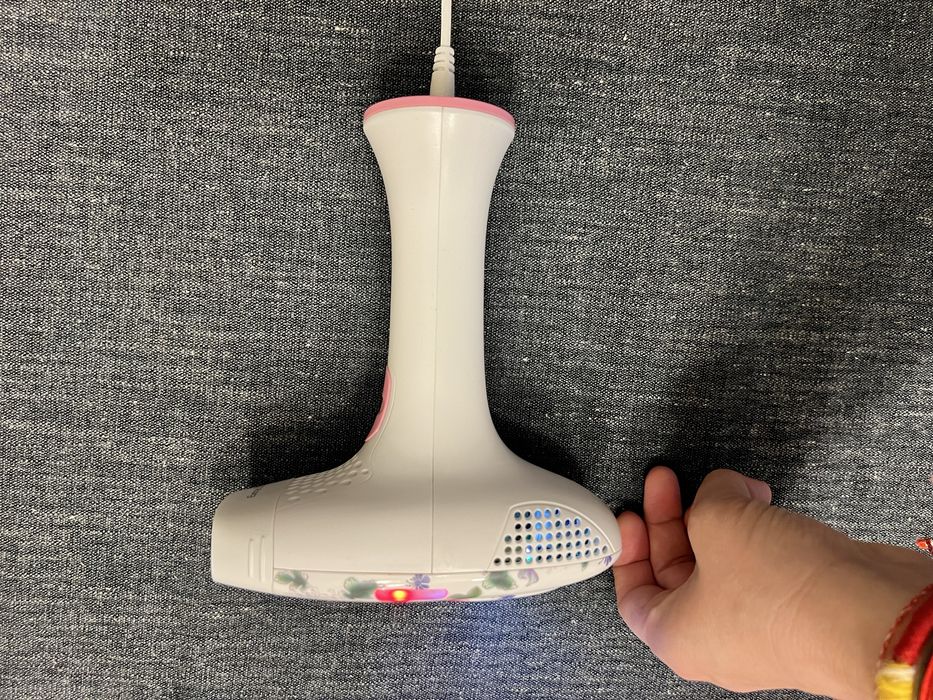 DEESS IPL Hair Removal for Women and Men лазарен епилатор обезкосмяван