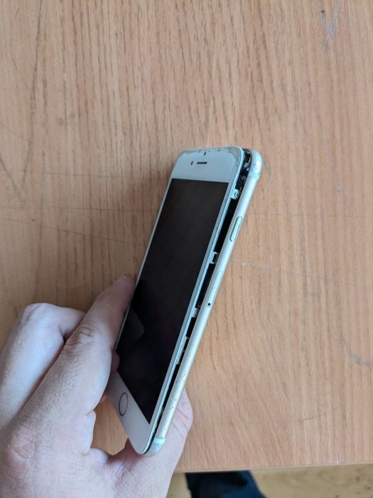 Ipad 2 и iPhone 6s на запчасти