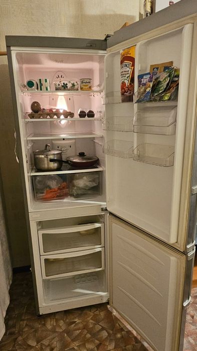Продам холодильник в хорошем состоянии