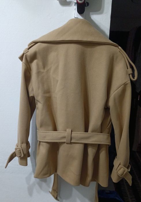 Пальто и плащь новые