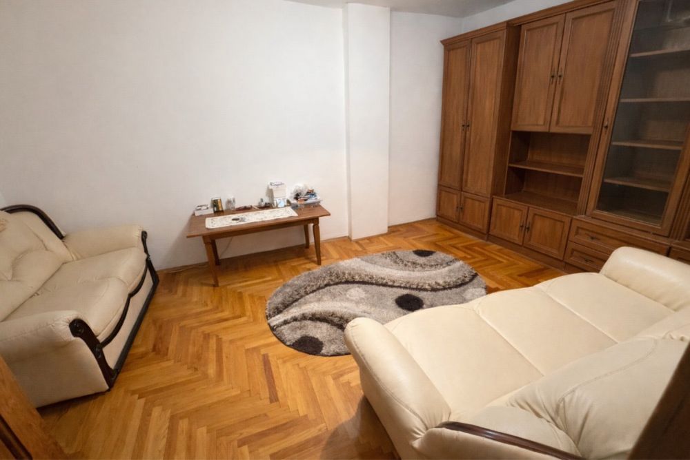 Vand apartament 3 camere Draganesti-Olt