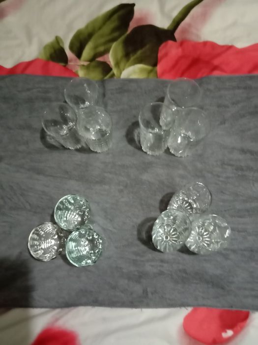 Праздничные бокалы,Комплект посуды, графин и стаканы и овощерезка