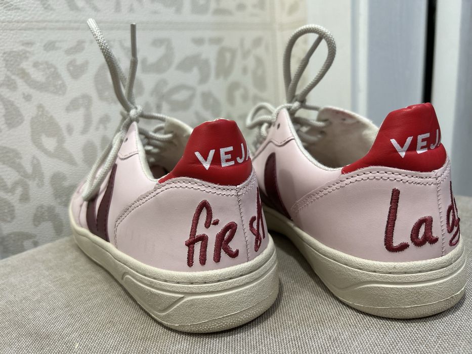 VEJA x MODETROTTER 37 н. кожени спортни обувки