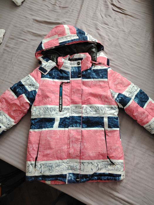 Зимняя детская куртка на девочку