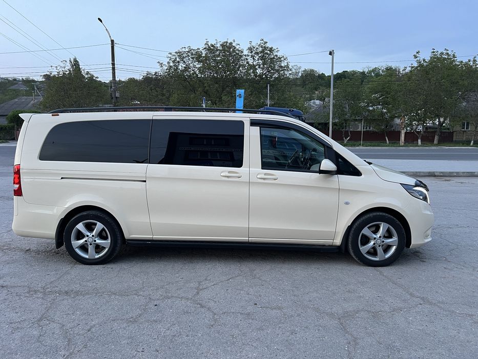 Mercedes Vito extra long 4x4 8+1 2017 Iasi • OLX.ro