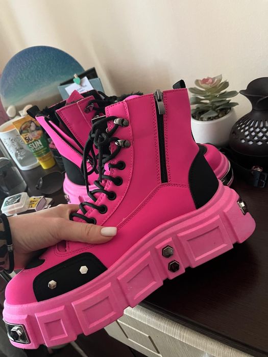 Теплые зимние ботинки,новые, 41 размер