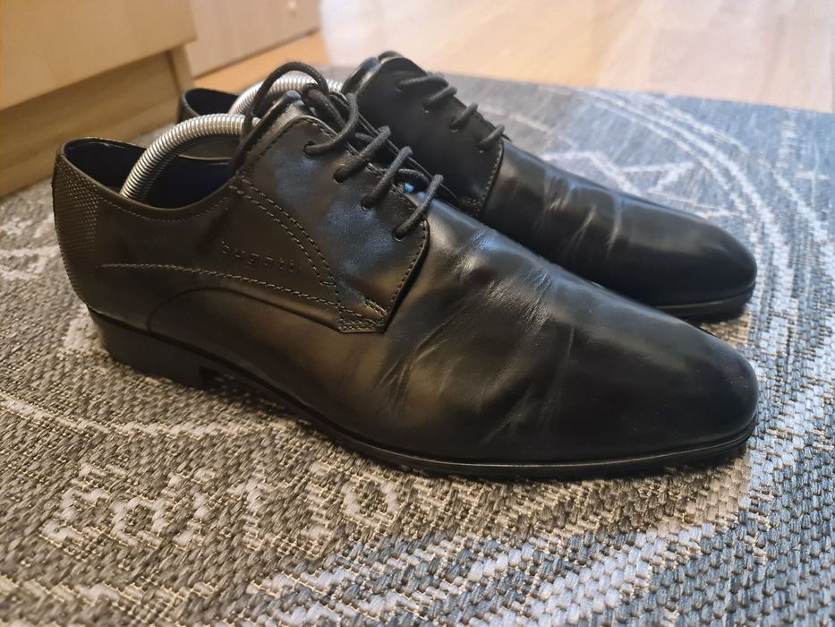 Pantofi Bugatti marime 41