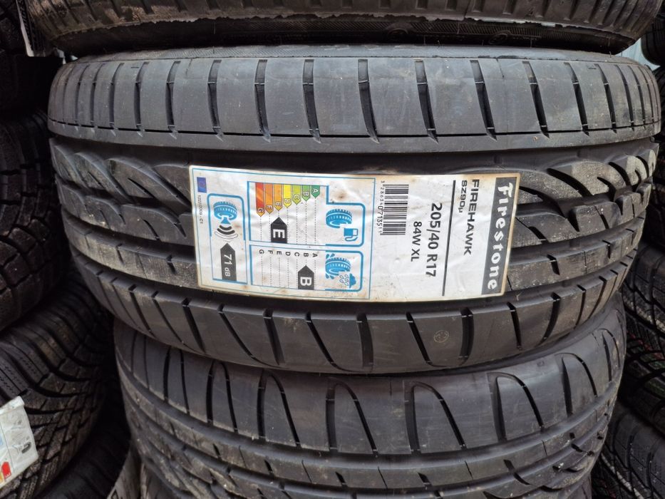 205 40 17 Firestone DOT 2017 vara NOI