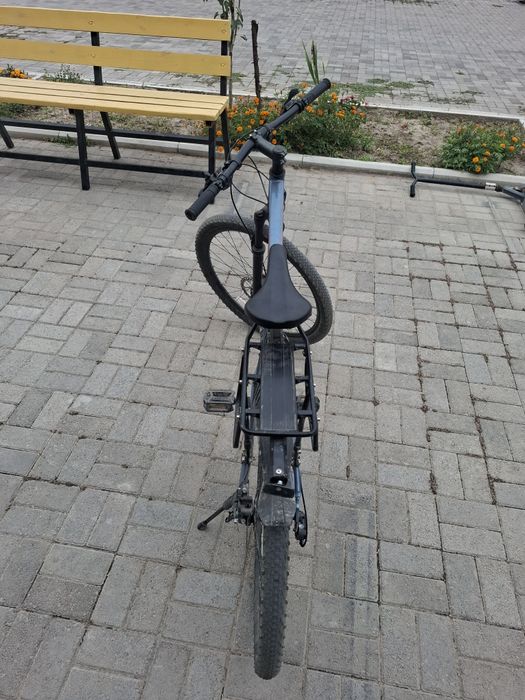 Велосипед фирмы AVA