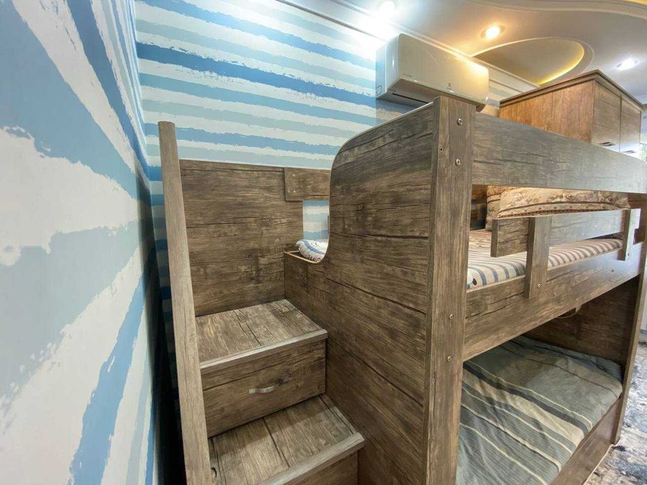 Двухярусная Детская Кровать (почти новая)