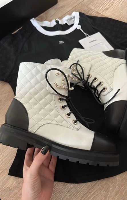 Cizme Chanel Marimea 37