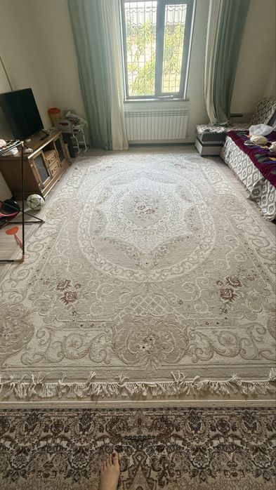 Продам ковер размером 3х4