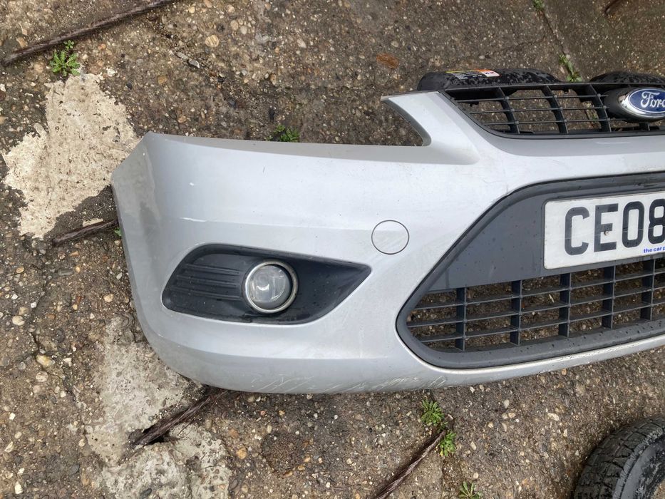 Bara Fata Ford Focus 2 Proiectoare Gri Argintiu