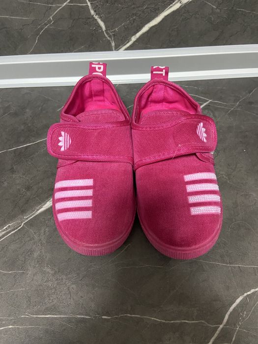 Детски обувки (вътрешни)