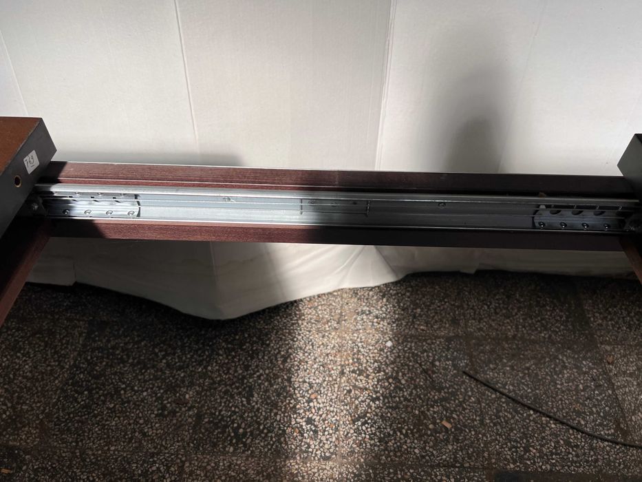 трапезна разтегателна маса