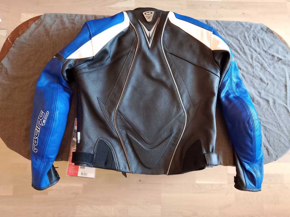 Кожени Мото Екипи и Якета  iXS