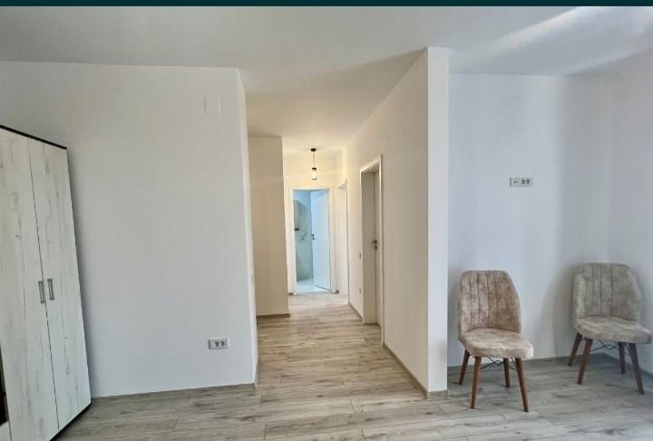 Apartament de închiriat
