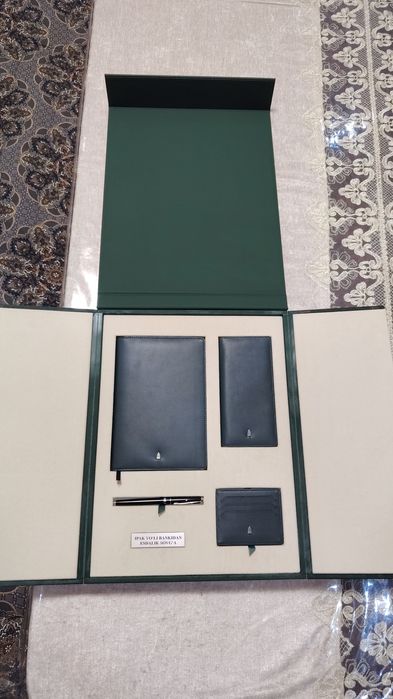 Подарочный набор Банка Ipak yo'li