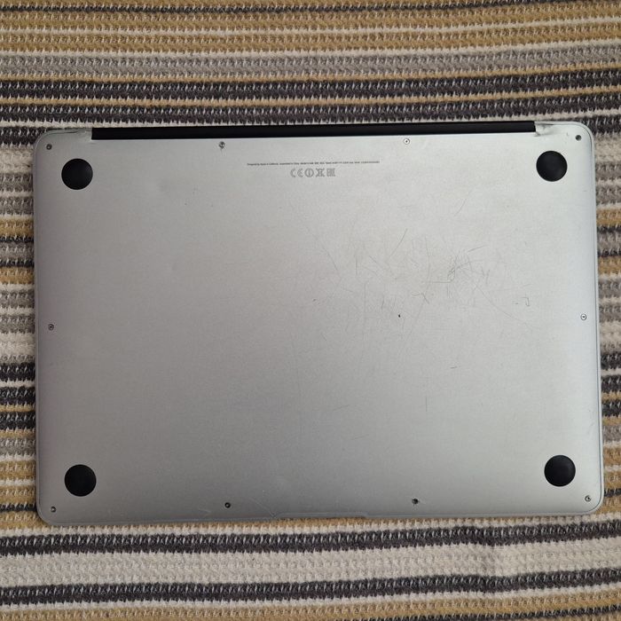 Лаптоп Macbook Air A1466 2014