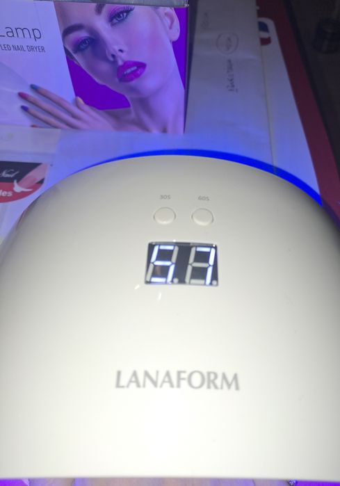 UV лампа за маникюр и педикюр - Lanaform