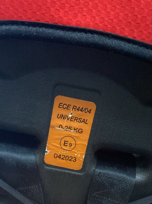 Продам автокресло