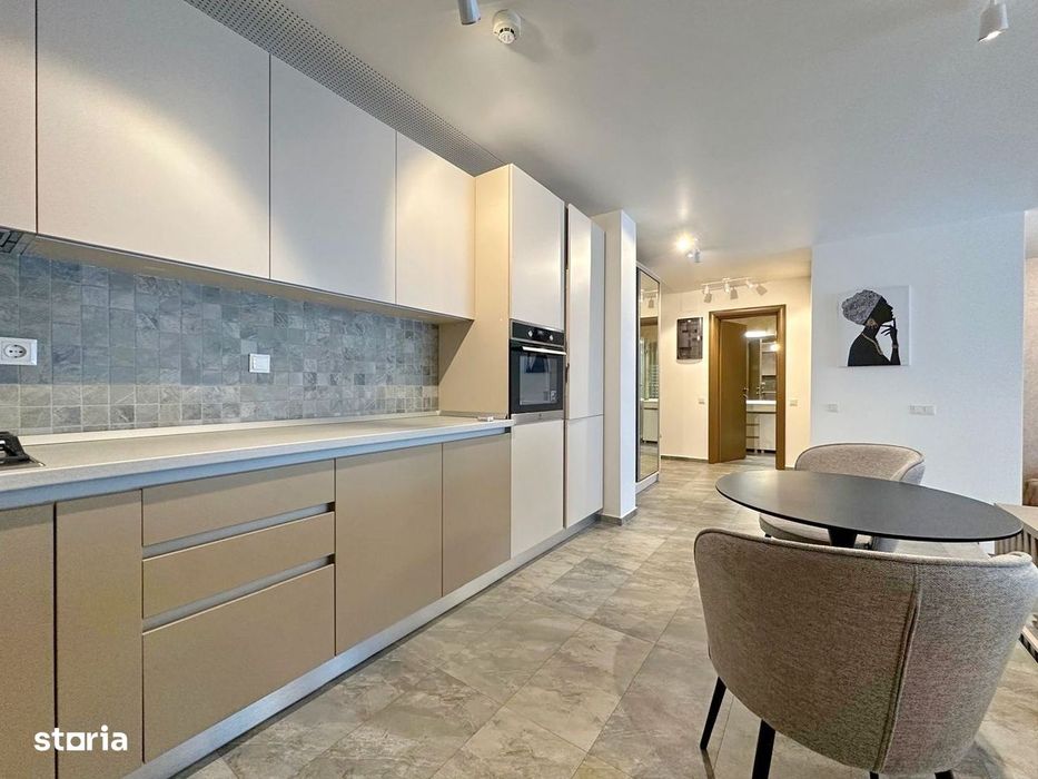 Studio spațios de închiriat — Bellevue Residence, mobilat, terasă, par