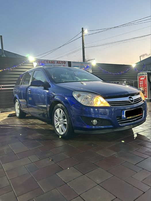 Opel Astra H.