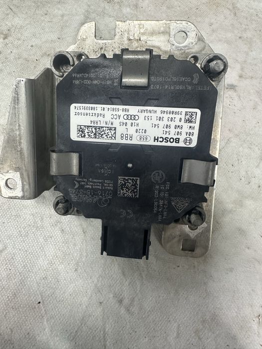 Radar.grilă bară față.audi q5.80a.cod:80a907541.