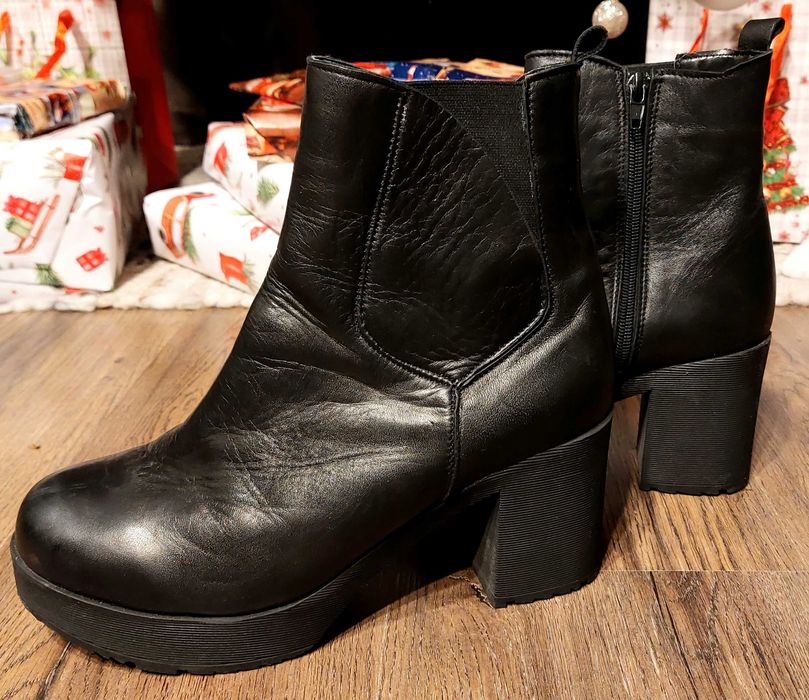 Черни боти естествена кожа