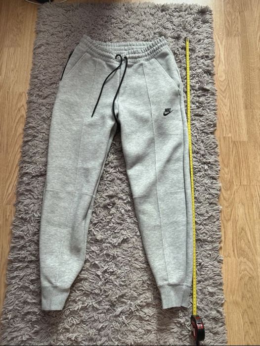 VAND URGENT trening nike tech marimea S gri