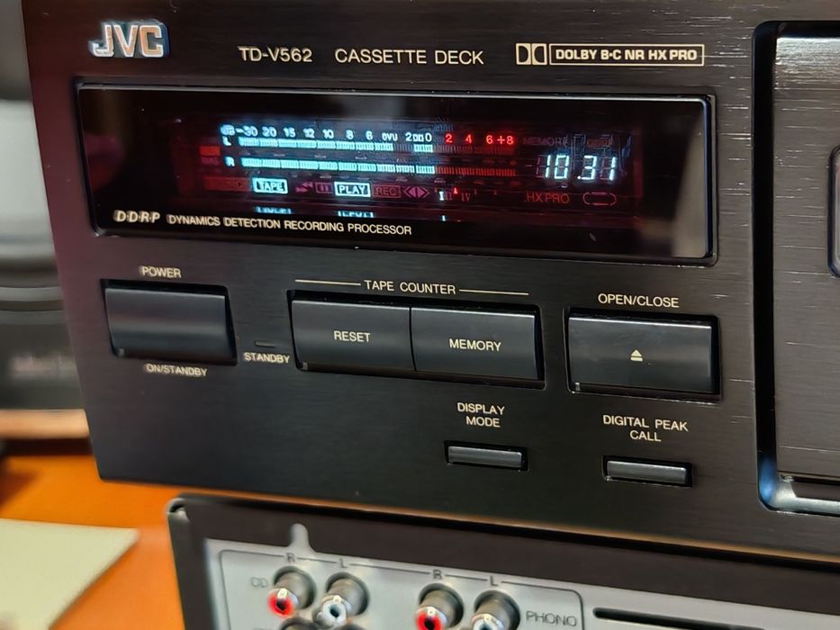 Jvc TD-V562. 3 Head DDD drive. Deck de top. Japan.  Preț fix !