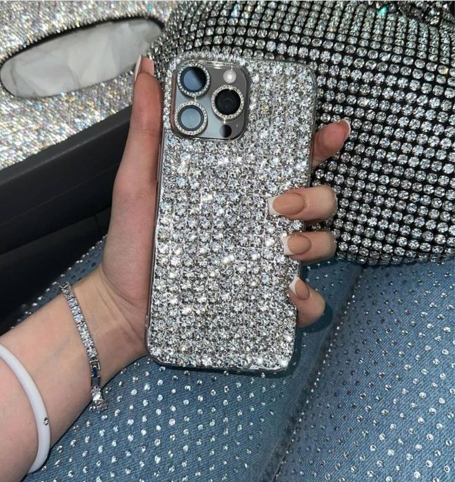 На заказ чехлы со стразами на любой модель телефона