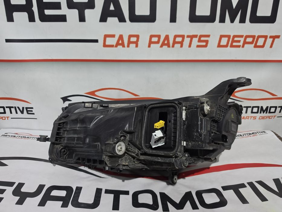 Far dreapta led multibeam Mercedes GLE W167 Facelift dupa 2024 cod A1679068409